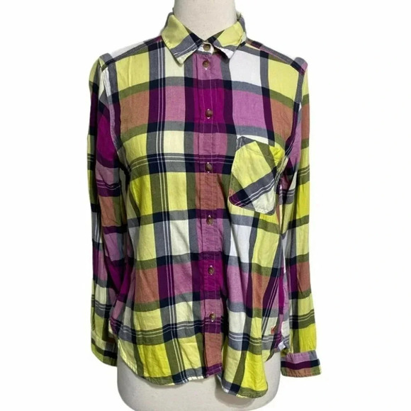 AEO S pink/yellow plaid flannel‎ shirt - Picture 1 of 4